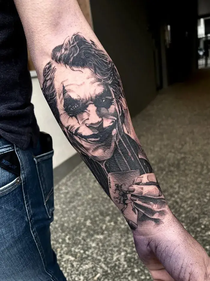 Tatouage réalisé au studio.
